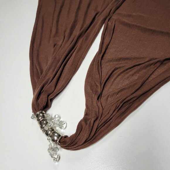 Dark Brown Pendant Scarf - Picture 5 of 5